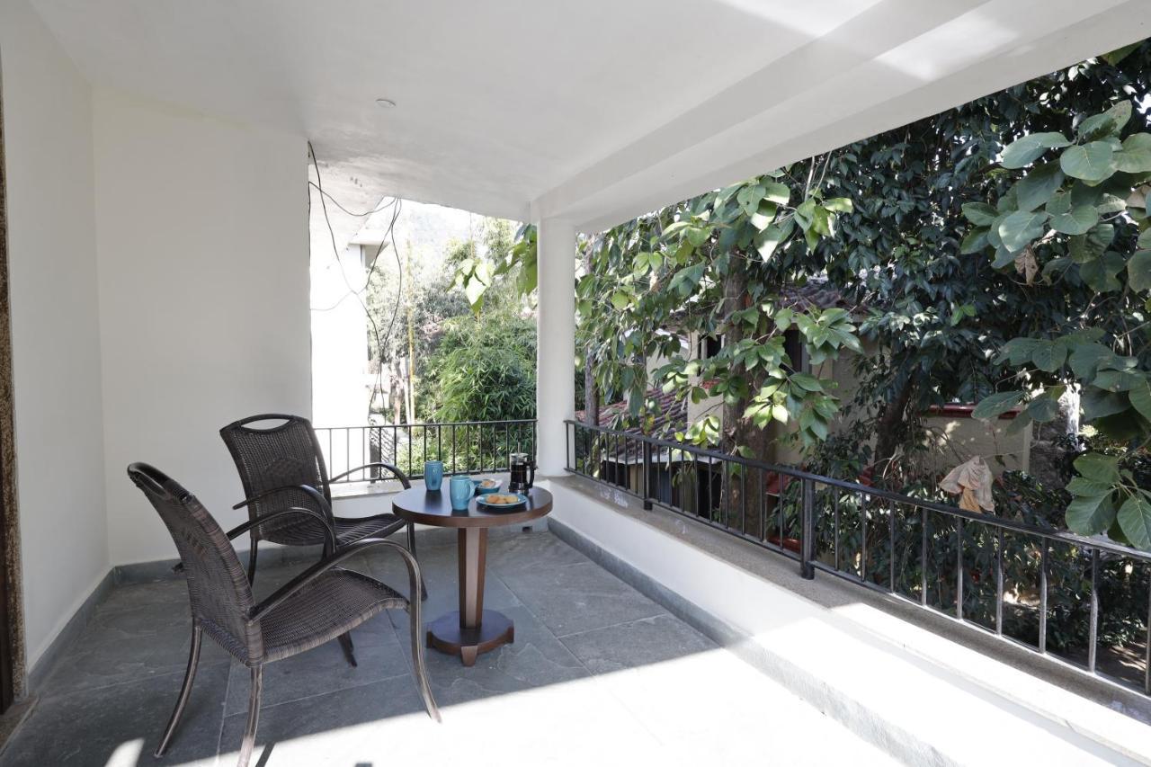 The Riverview Retreat Corbett By Leisure Hotels Garjia Exterior foto