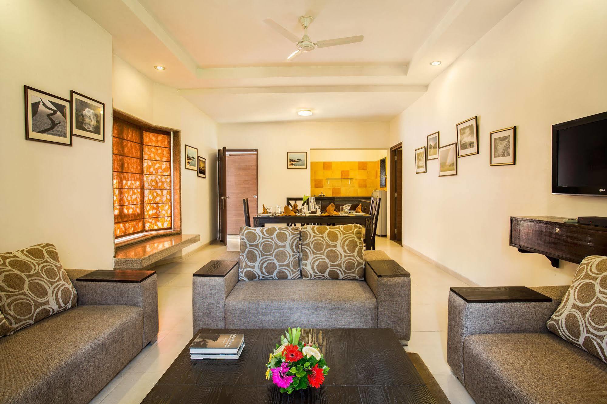 The Riverview Retreat Corbett By Leisure Hotels Garjia Exterior foto